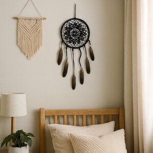 🖤 Handcrafted Black Dreamcatcher – Boho Wall Hanging w/ Feathers (UK Purchase)